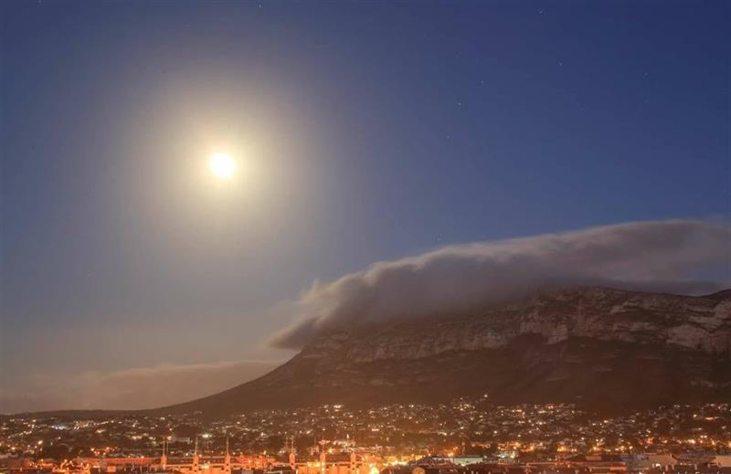 Denia Vollmond